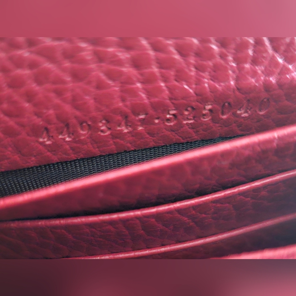 Gucci Red Long Wallet - Picture 12 of 17